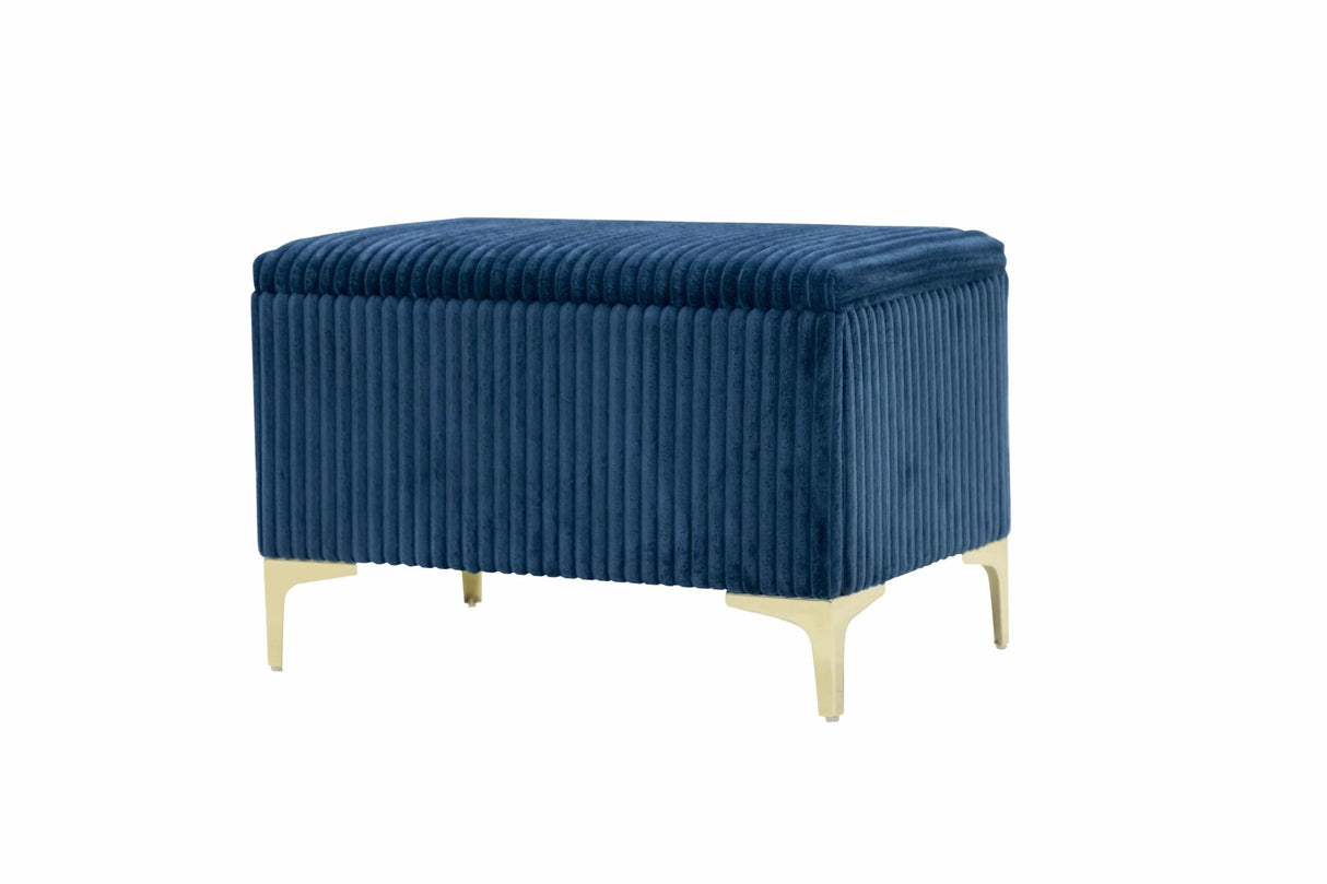 QUEEN BED WITH STORAGE BENCH by Mollai Collections | Bel Furniture