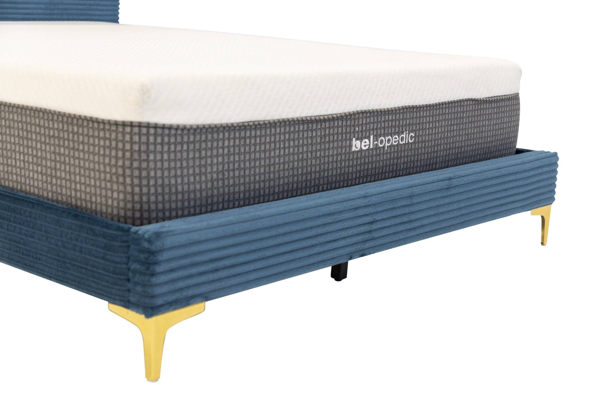 QUEEN BED WITH STORAGE BENCH by Mollai Collections | Bel Furniture